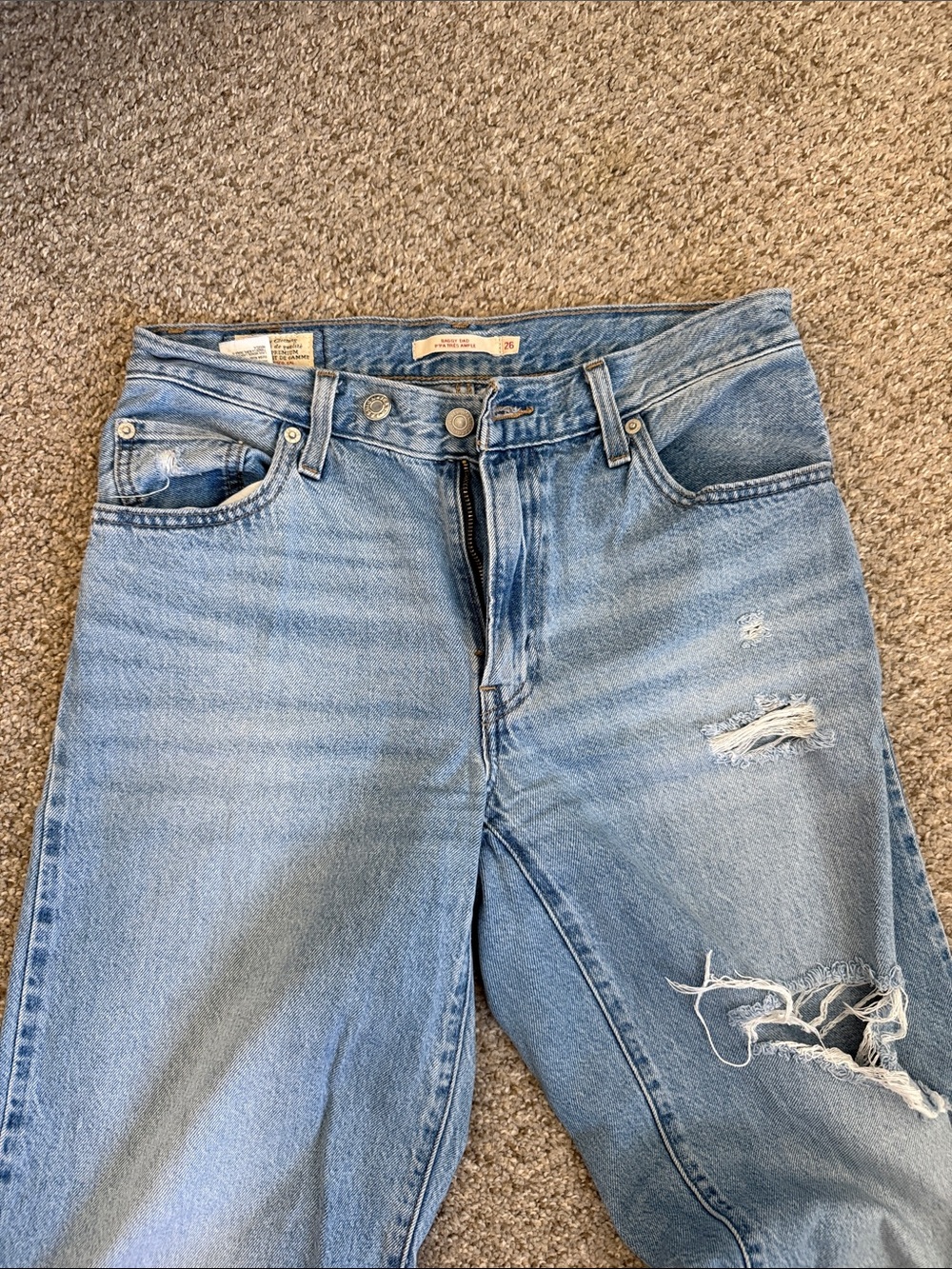Levi baggy dad